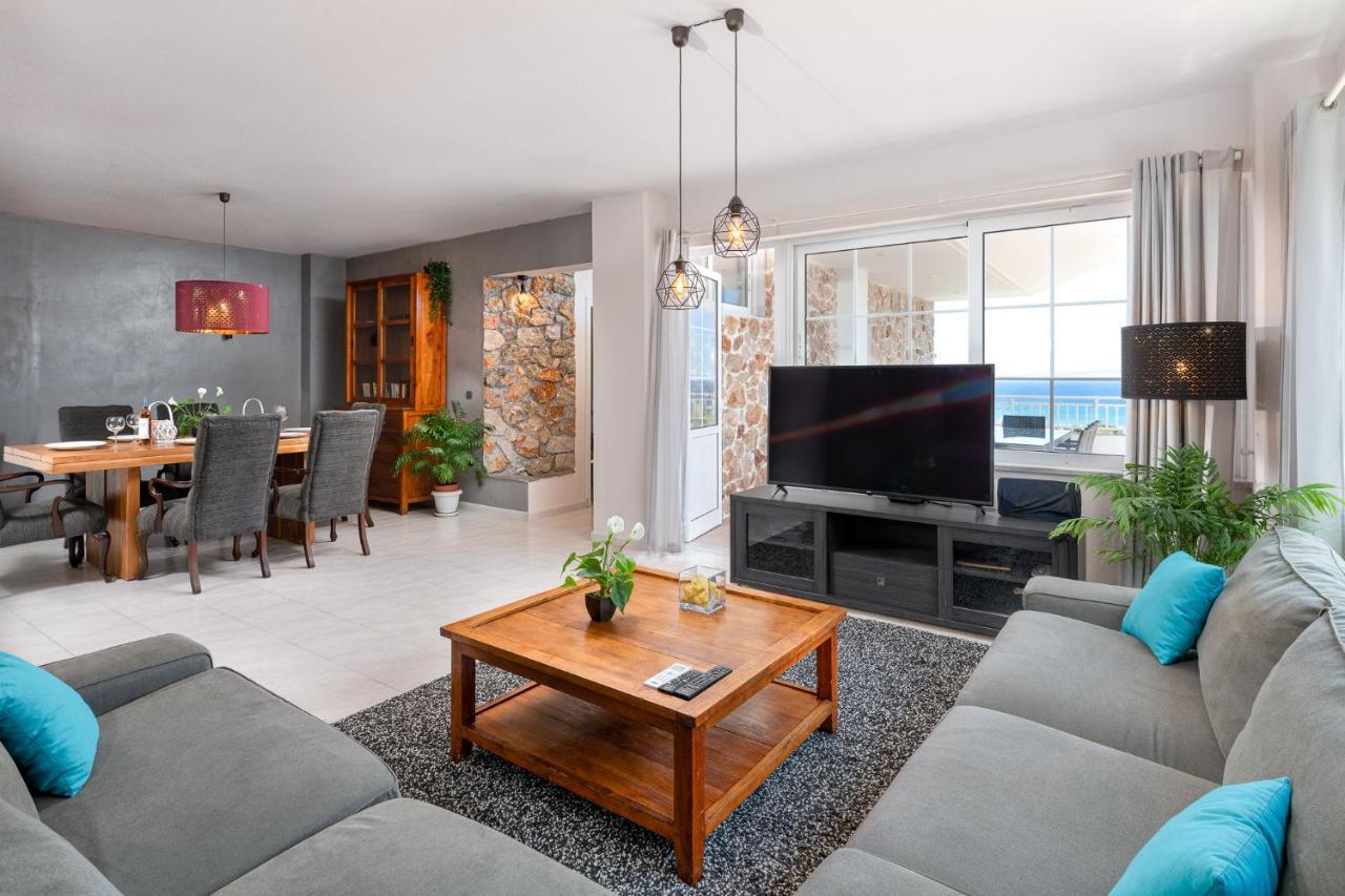 Amazing Apartments With Sea View In Rhodes Town Rhodes City ภายนอก รูปภาพ