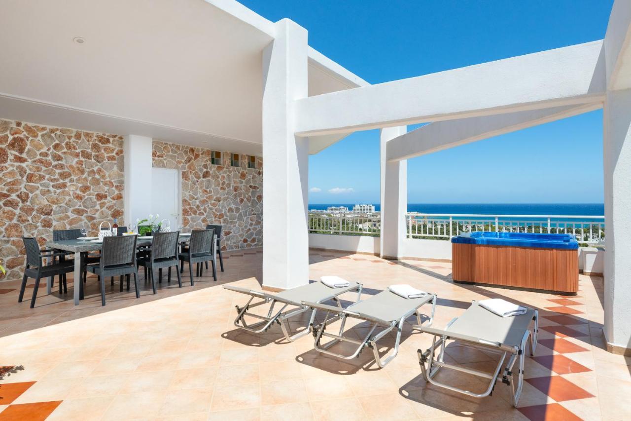 Amazing Apartments With Sea View In Rhodes Town Rhodes City ภายนอก รูปภาพ