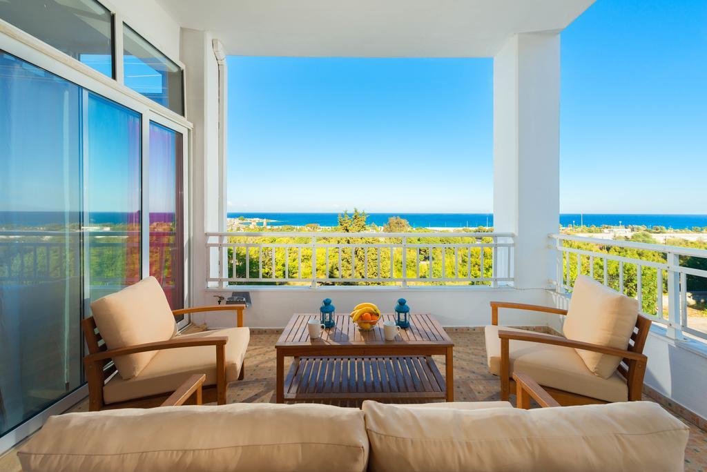 Amazing Apartments With Sea View In Rhodes Town Rhodes City ภายนอก รูปภาพ
